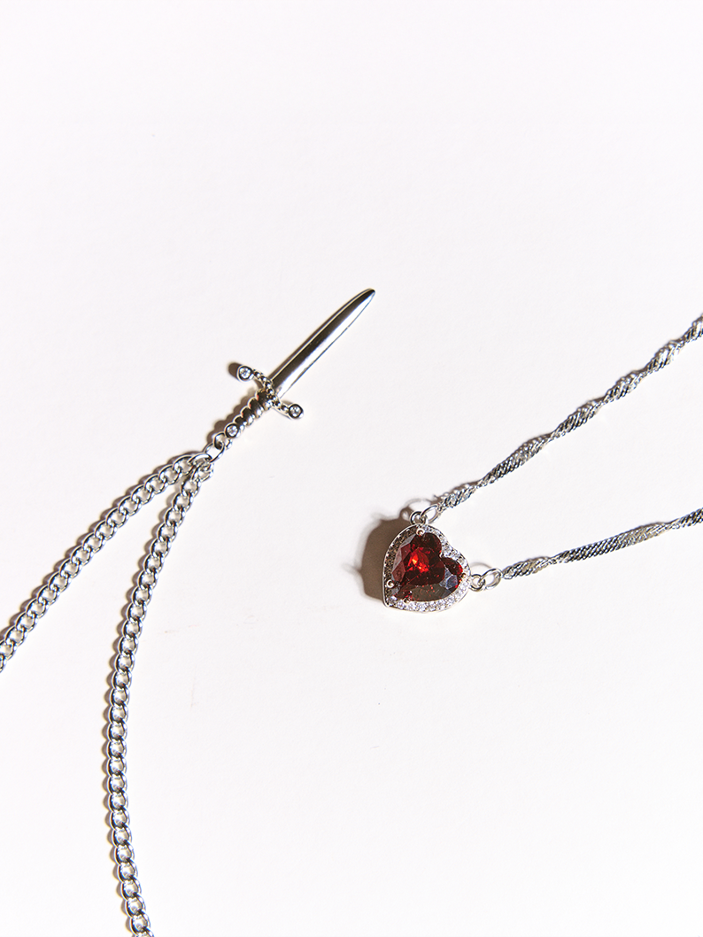 LoveKnight Necklace – A Symbol of Eternal Protection & Love
