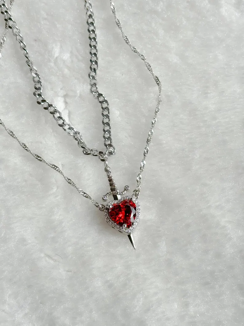 LoveKnight Necklace – A Symbol of Eternal Protection & Love